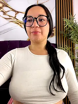 sara roy04  online show from September 2025 03:39:02 AM