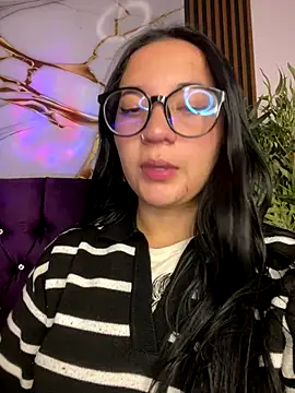 sara roy04  online show from September 2025 03:54:01 AM