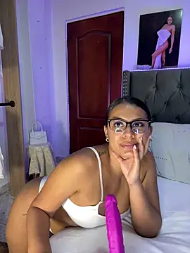 ema zoe online show from February 2026 12:16:02 AM