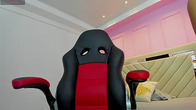 ALISSON BARKER online show from November 2025 12:18:02 PM