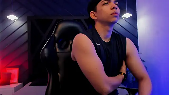 Eryonbradley online show from January 2026 11:26:01 AM