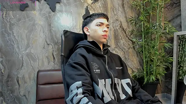 Eryonbradley online show from February 2026 11:17:01 AM