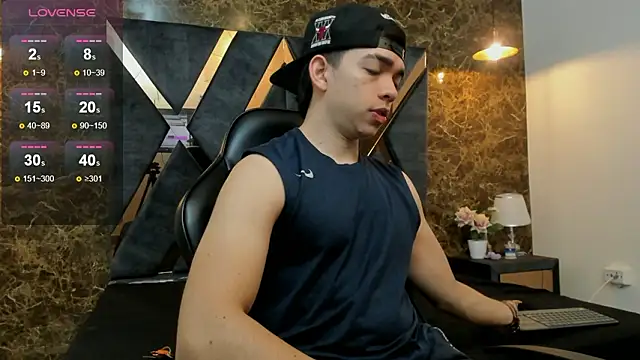 Eryonbradley online show from February 2026 11:42:02 AM