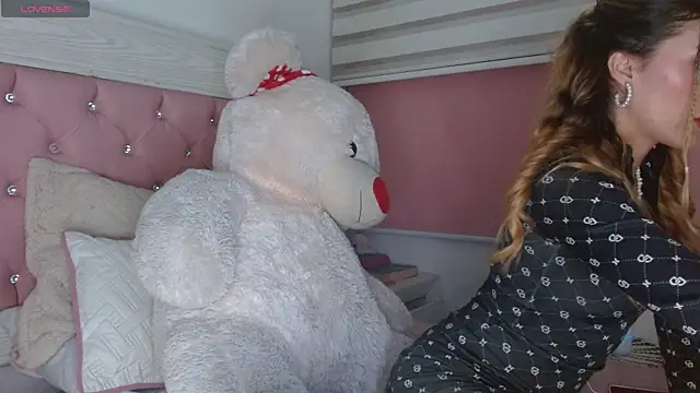 Ayleen m online show from September 2025 06:13:02 AM