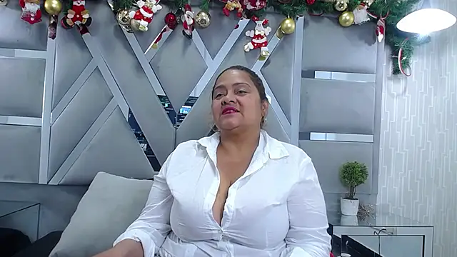 MonzerratBoyer online show from January 2026 07:05:02 PM