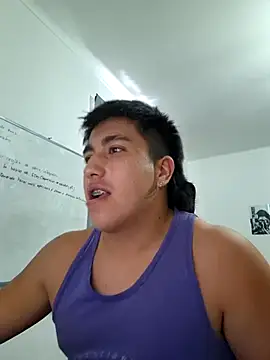 Snapshot of Tierno_vale chatting on April 2026 06:24:02 PM Tierno vale online show from April 2026 06:24:02 PM