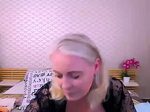 Anais Janson online show from June 2026 08:15:02 PM