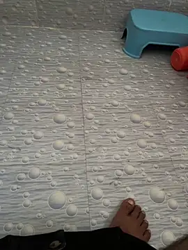 NoddingScorpion online show from November 2025 04:16:01 AM