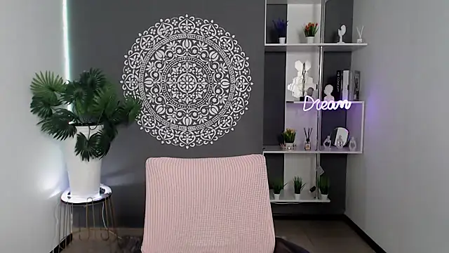 LunaPurrr online show from September 2025 05:52:02 AM