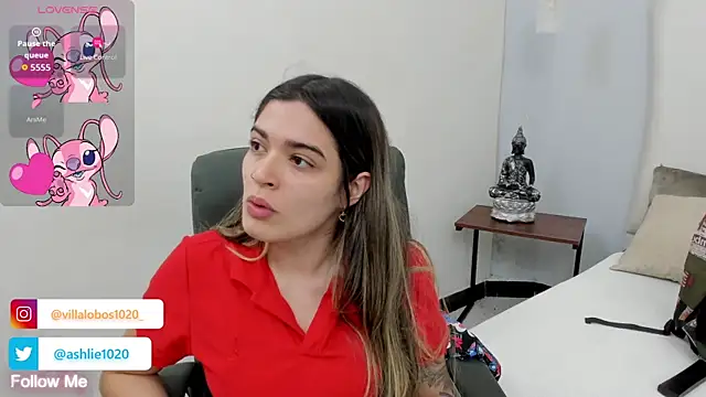 MiaVillalobos online show from October 2025 12:08:02 PM