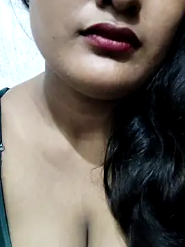 Snapshot of Cute_pinkii chatting on September 2025 07:48:01 PM Cute pinkii online show from September 2025 07:48:01 PM