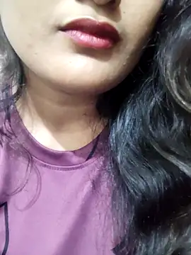 Snapshot of Cute_pinkii chatting on November 2025 07:45:02 PM Cute pinkii online show from November 2025 07:45:02 PM