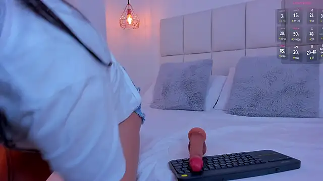 Nina sweetz12 online show from September 2025 05:29:02 PM