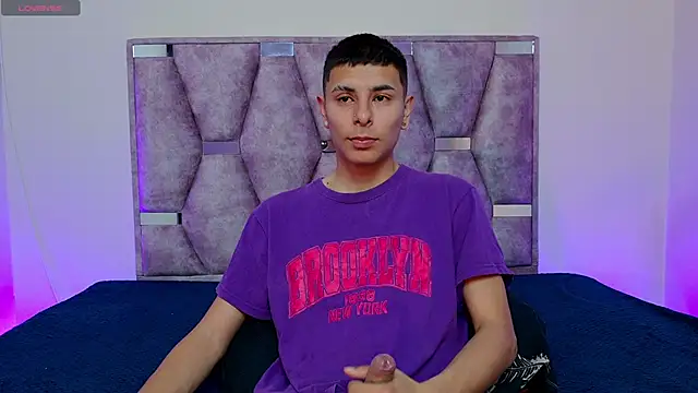 lana and liam  online show from September 2025 10:26:02 AM