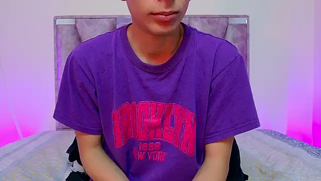 lana and liam  online show from September 2025 10:15:01 AM