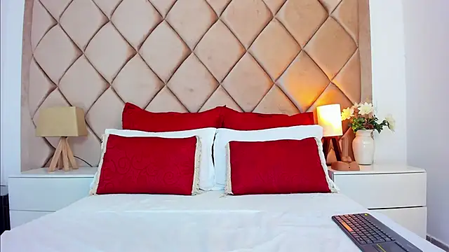 AngelinaDuvall online show from February 2026 10:08:01 AM