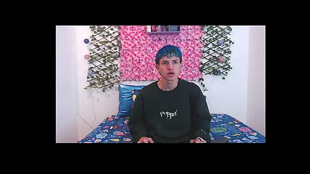 Snapshot of iam_lukas__ chatting on September 2025 04:36:02 AM iam lukas online show from September 2025 04:36:02 AM