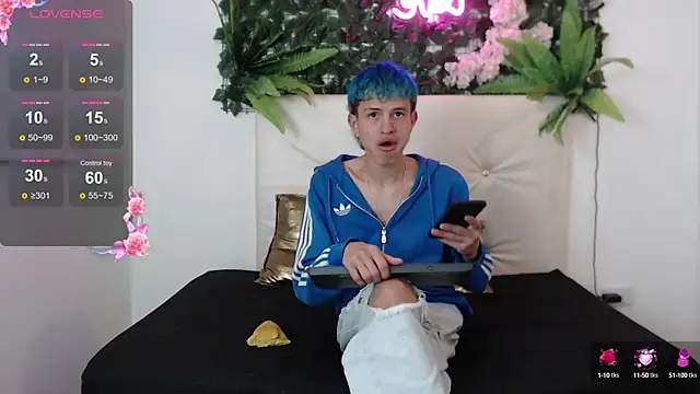 Snapshot of iam_lukas__ chatting on October 2025 01:26:01 AM iam lukas online show from October 2025 01:26:01 AM