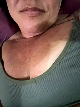 MaluLemos online show from September 2025 07:52:02 PM