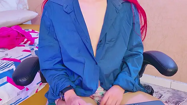 michaelmistress online show from December 2025 11:19:01 AM