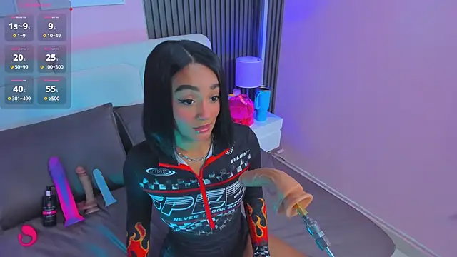 Snapshot of Clawdeen__wolf chatting on April 2026 08:20:01 PM Clawdeen wolf online show from April 2026 08:20:01 PM