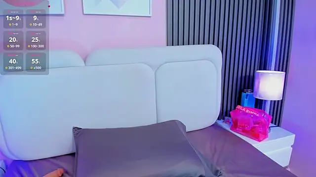 Snapshot of Clawdeen__wolf chatting on April 2026 08:14:01 PM Clawdeen wolf online show from April 2026 08:14:01 PM