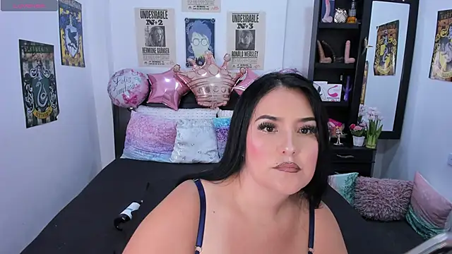 lilylunapotter online show from November 2025 01:06:01 AM