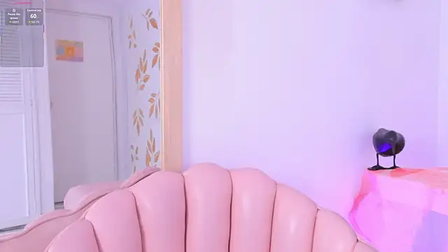 Ginevra esposito online show from October 2025 12:45:02 PM