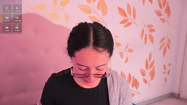 Ginevra esposito online show from March 2026 12:54:01 PM