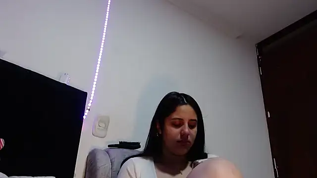 Electraweb 09 online show from October 2025 01:12:01 PM