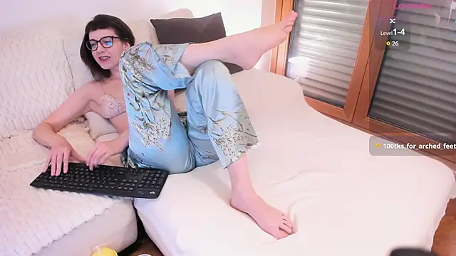 JaneLyrne online show from March 2026 01:17:02 PM