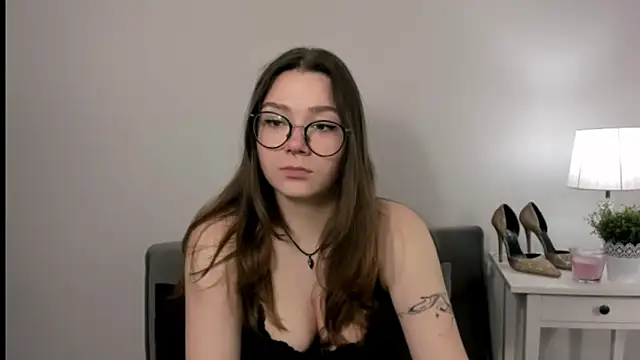 Snapshot of KatySensualy chatting on March 2026 04:12:02 PM KatySensualy online show from March 2026 04:12:02 PM