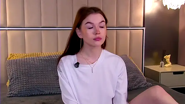 Wanda Wild online show from September 2025 04:03:01 AM