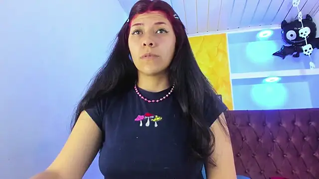 Snapshot of Raven_Rouge_ chatting on October 2025 05:22:02 AM Raven Rouge online show from October 2025 05:22:02 AM