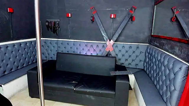 Stephy  online show from December 2025 06:00:01 AM