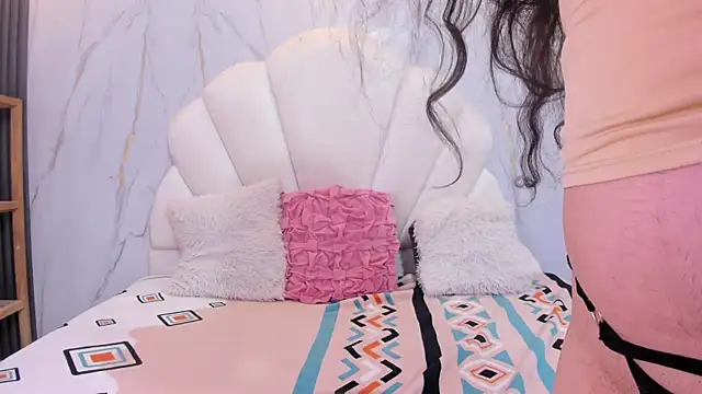 Snapshot of Nicol_Chang chatting on October 2025 08:11:02 PM Nicol Chang online show from October 2025 08:11:02 PM