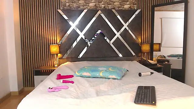 channelhs online show from September 2025 04:34:02 AM