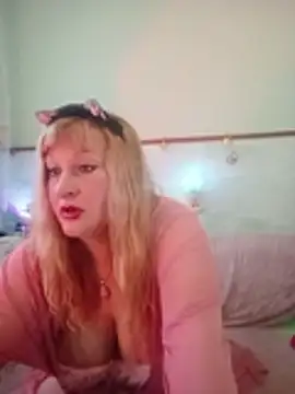 XHelenaX90 online show from March 2026 01:00:02 PM