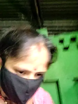 Snapshot of Hot-ilaiy chatting on September 2025 10:10:02 PM Hot-ilaiy online show from September 2025 10:10:02 PM