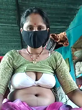 Snapshot of Hot-ilaiy chatting on September 2025 10:15:01 AM Hot-ilaiy online show from September 2025 10:15:01 AM