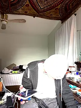 Snapshot of XanderOzzz chatting on January 2026 08:14:01 PM XanderOzzz online show from January 2026 08:14:01 PM