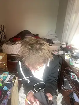 Snapshot of XanderOzzz chatting on February 2026 05:43:01 PM XanderOzzz online show from February 2026 05:43:01 PM