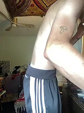 XanderOzzz online show from June 2026 03:49:01 PM