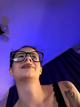 bigJuicyPussy online show from November 2025 01:10:01 PM