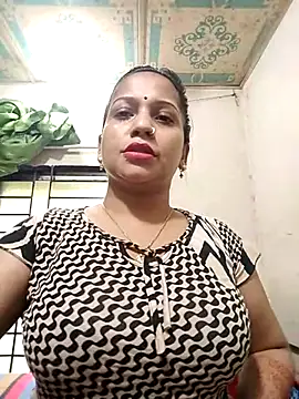 Snapshot of Payel_50 chatting on June 2026 10:05:02 AM Payel 50 online show from June 2026 10:05:02 AM