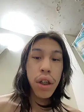 heytherepeoples717 online show from December 2025 02:46:01 PM