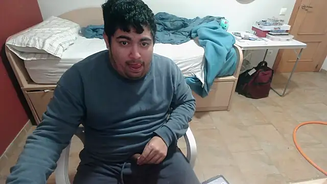 Martigato3 online show from December 2025 08:27:01 PM