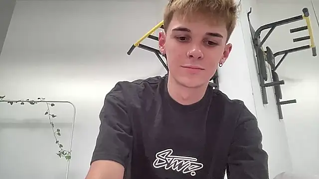 Milk Guy online show from September 2025 02:39:02 PM