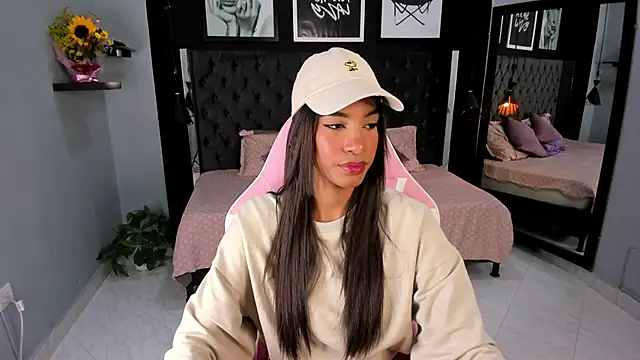 Snapshot of kitty_collins_ chatting on September 2025 10:52:02 AM kitty collins online show from September 2025 10:52:02 AM