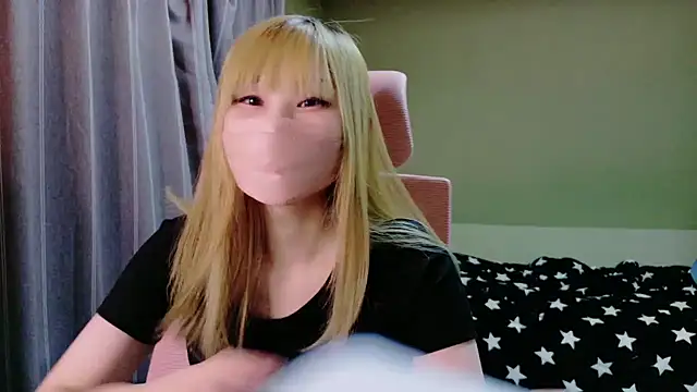 miyu0002 online show from October 2025 12:55:01 PM